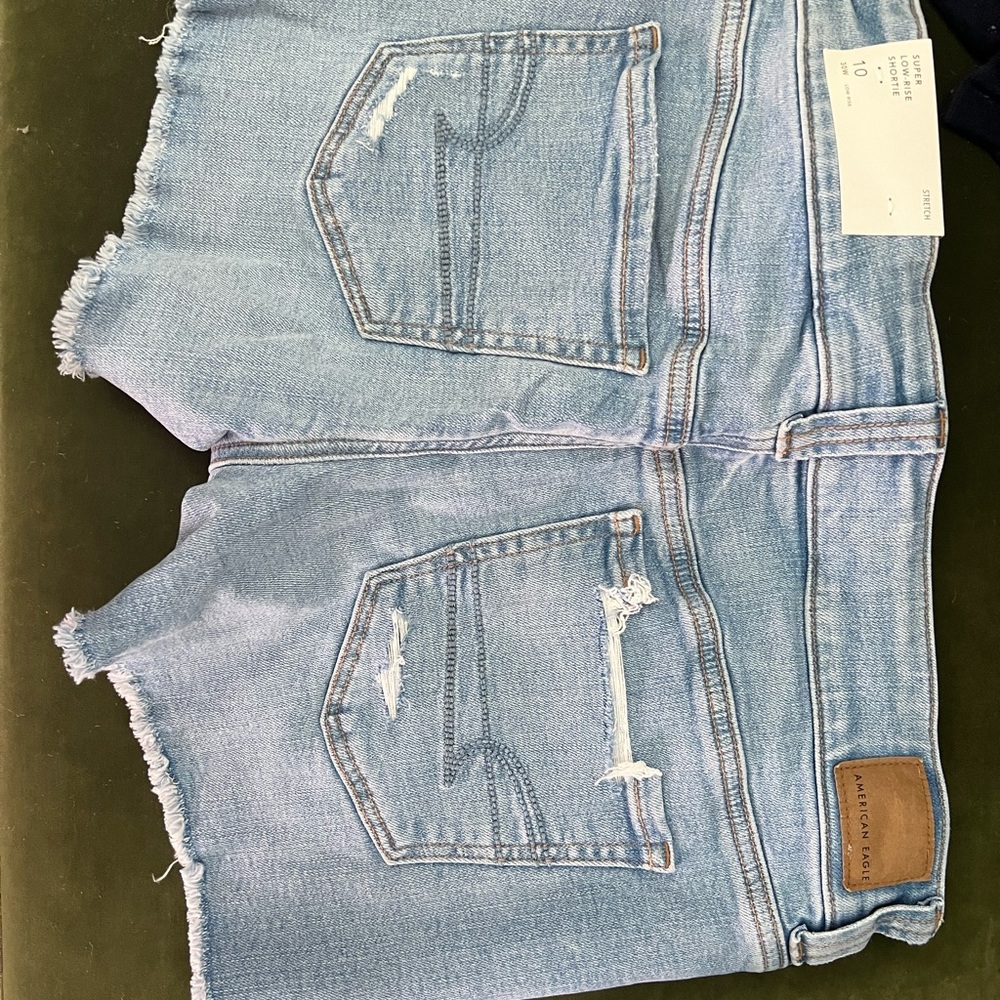 American Eagle Super Low Rise Shortie size 10/30W (stretch)
